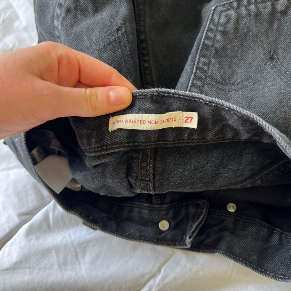 Levi's Women's Black High Waisted Mom Denim Shorts - Picture 4 of 7